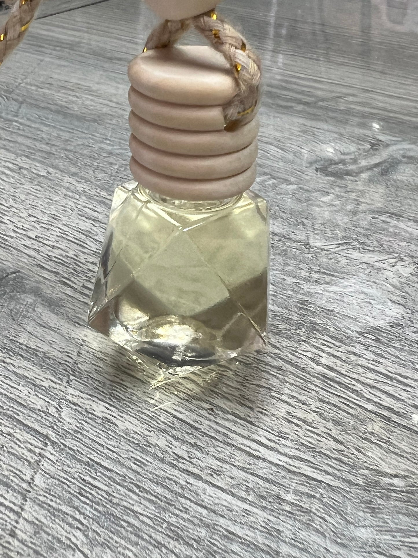 Car Oil Diffuser