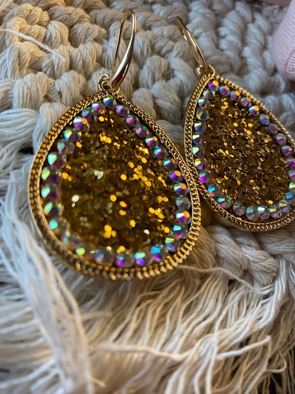 Sparkling Dangle Earrings ~ Gold