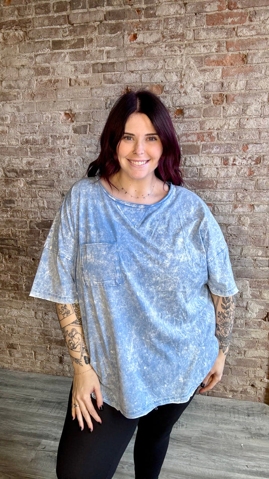 Curvy Acid Washed T-Shirt with Raw Hem ~ Blue