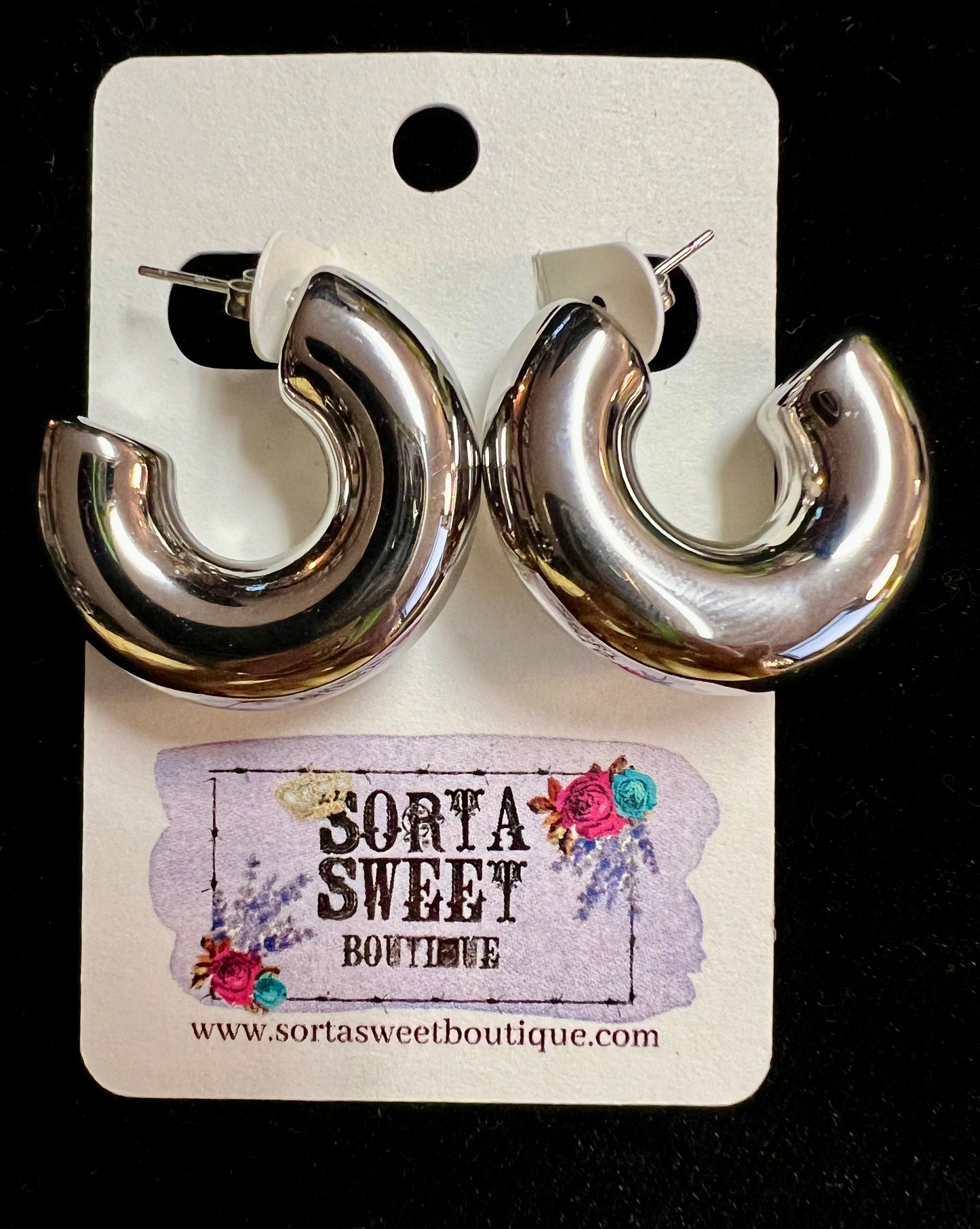 Sweet Chunky Hoop Earrings ~ Silver